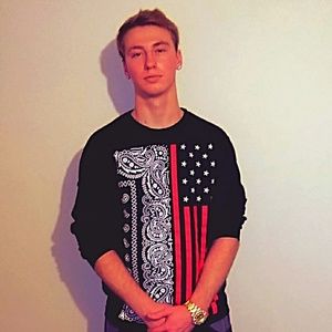 Meet your Posher, Tyler